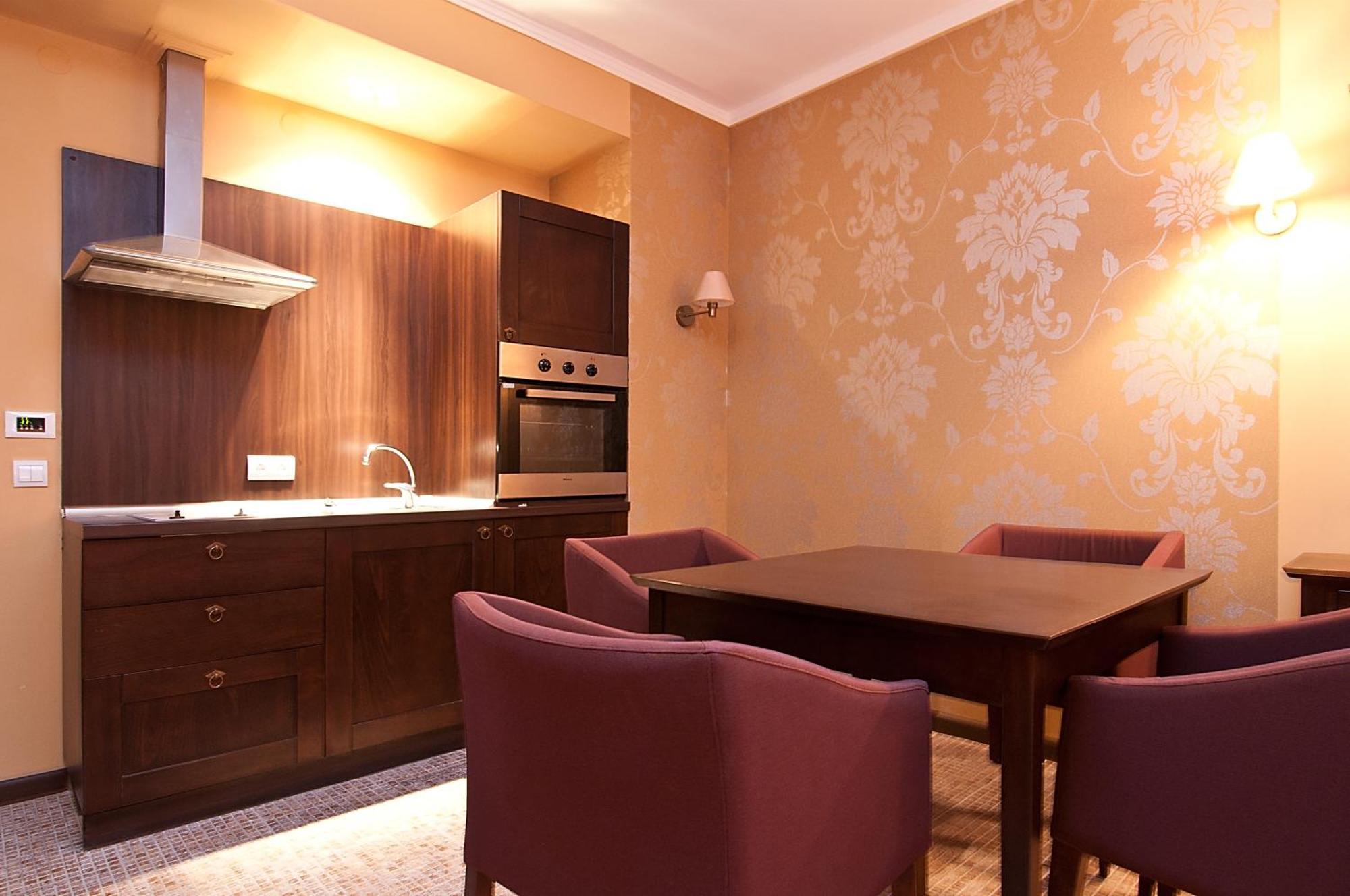 Royal Beach Apartments Sunny Beach Room photo